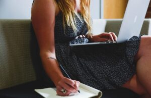 How to Start Freelancing With No Experience in 2025