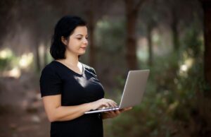 Best Tools for Freelancers in 2025 (Time, Invoicing, Taxes)