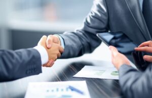 Personal Loans vs Credit Cards: Which Should You Choose?