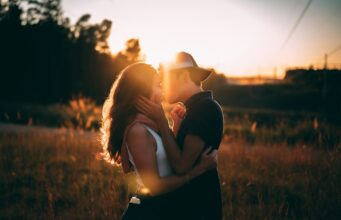 Dating Apps That Actually Work for Women Over 30